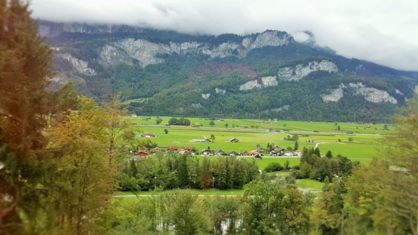 The descent down to Meiringen