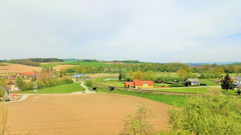 Between the Austrian border and Wels