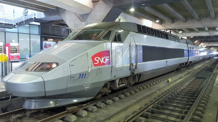 The single deck TGV Atlantique trains 
