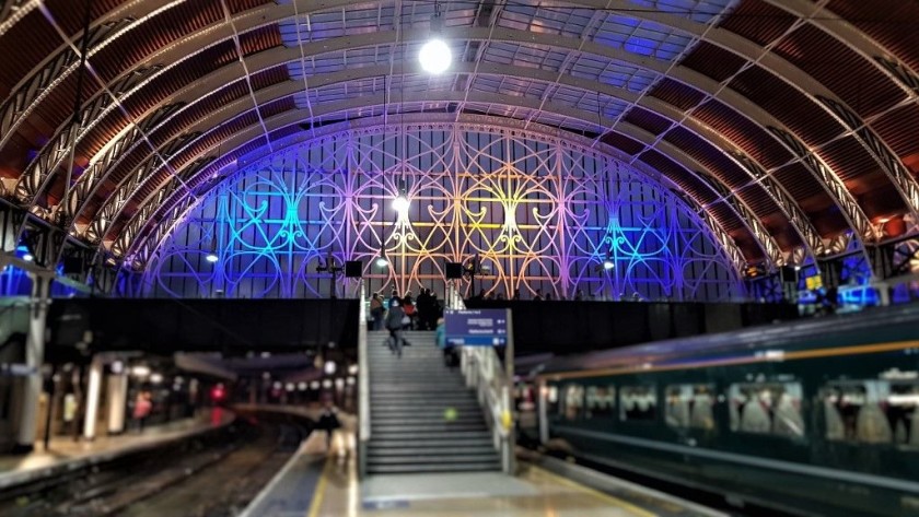 Using the stairs to access the Hammersmith and City line at Paddington station