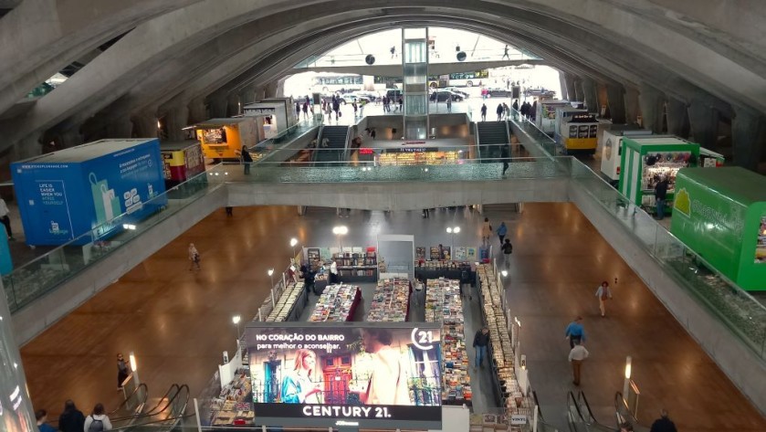 The lower level at Lisboa Oriente