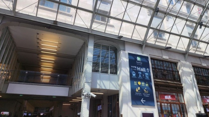 The lights show the way towards Hall 1 from  Hall 2