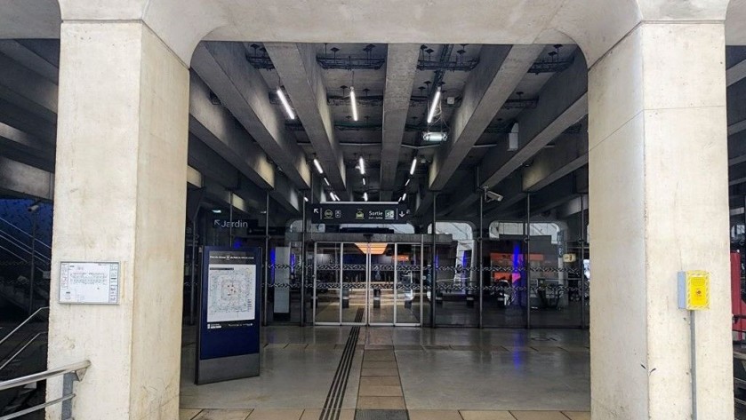 In Hall 2 at Gare Montparnasse
