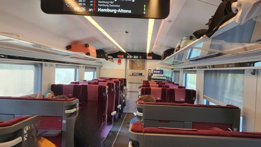The Economy Class seating saloon a Railjet New Generation train