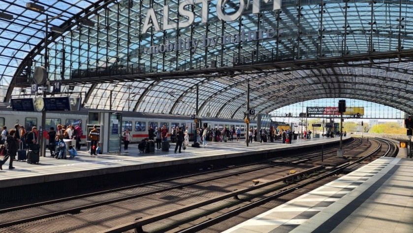 The upper level platforms/tracks