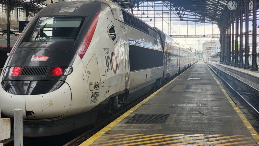 A TGV service from Barcelona has arrived in Paris