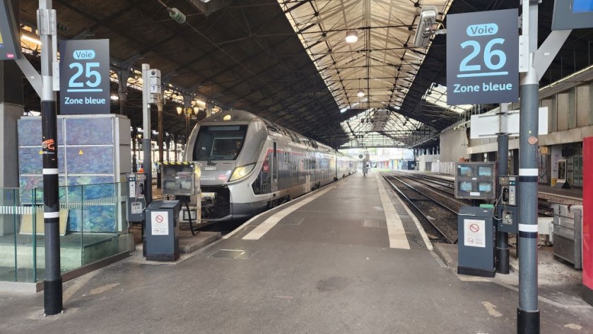 Boarding trains to Normandy at Paris St Lazare