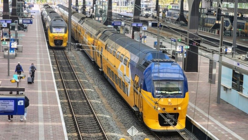 Dutch double deck IC trains at Rotterdam Centraal