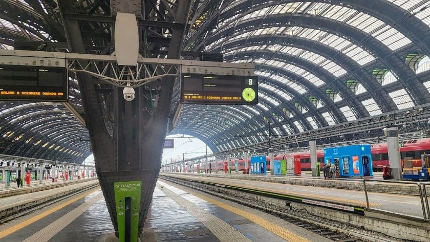 The platforms at Milano Centrale
