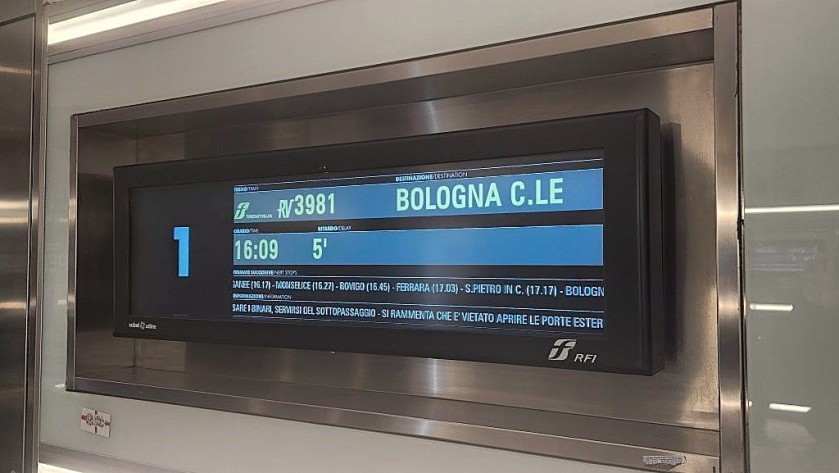 A next departure indicator at Padua station