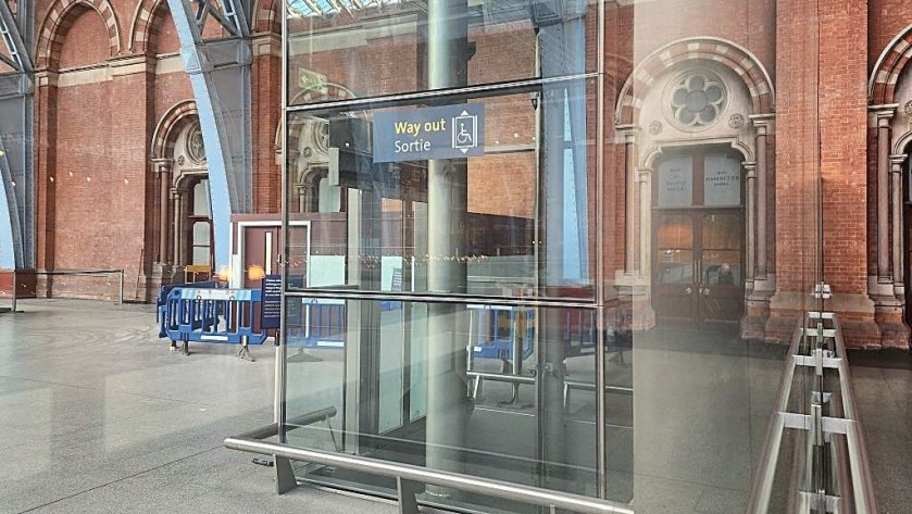 The elevator down to Eurostar arrivals in St Pancras International