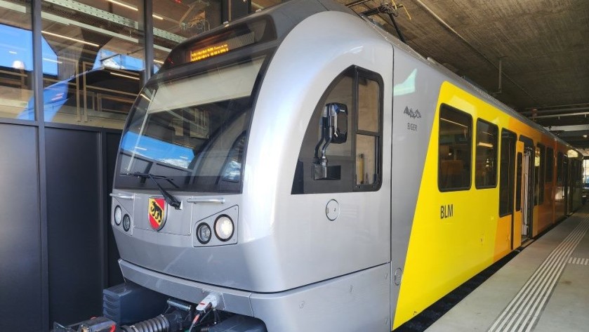 The trains used on the BLM route from Grütschalp to Murren