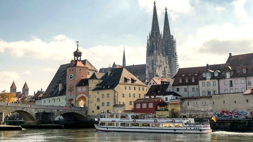see Regensburg on an easy day trip by train from Munich