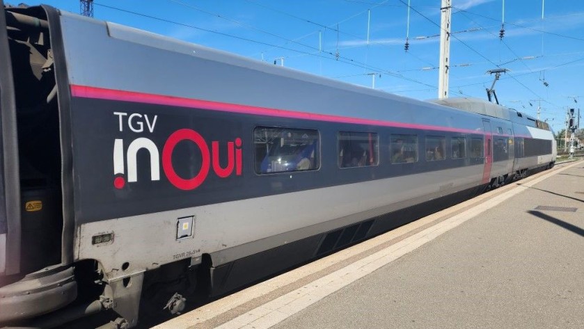 The inOui branding on TGV trains