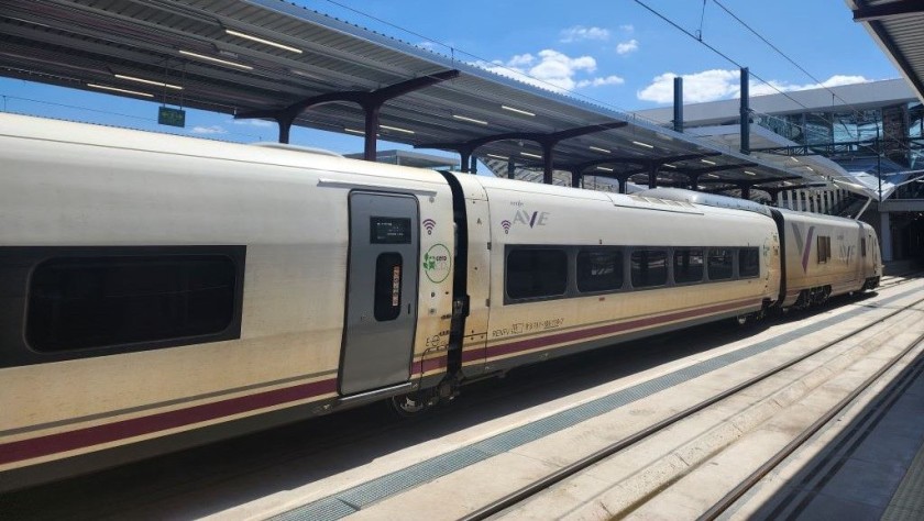 A Talgo AVRIL service at Madrid Chamartin