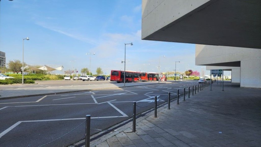 Taking a bus to the city centre from Zaragoza - Delicias