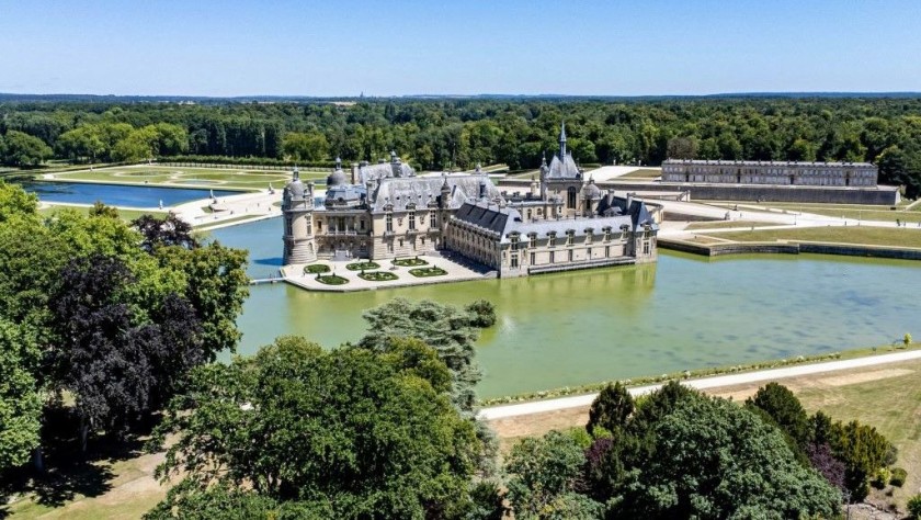 To Chantilly from Paris