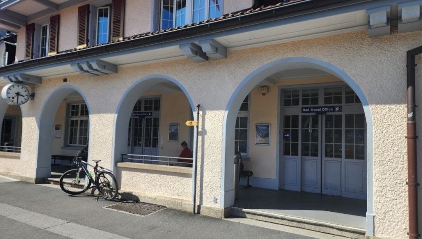 Booking tickets at Interlaken Ost