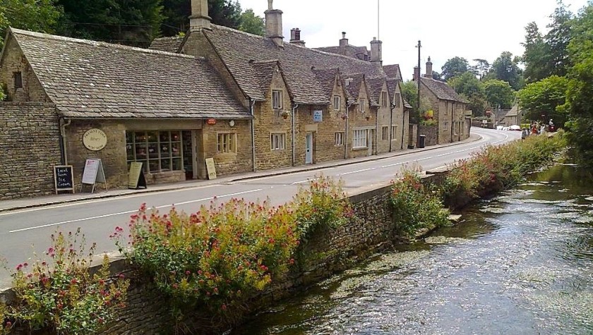 to Bibury by bus and train