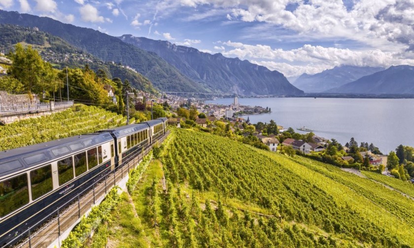 The Golden Pass Express ascends from Montreux