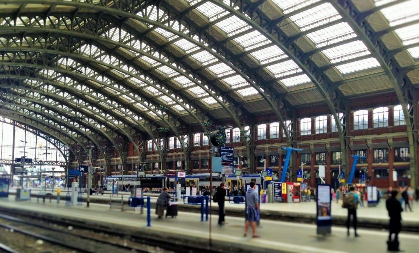 Waiting for trains at Lille Flandres