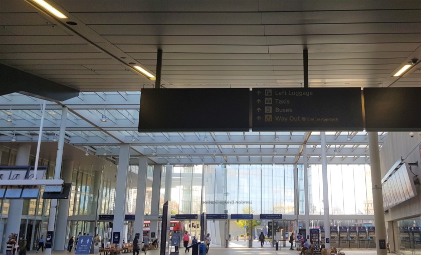 Looking across the upper level concourse towards the bus station