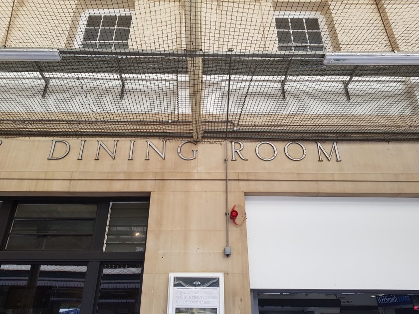 The station's Art-Deco signage has been preserved, but it sadly no longer has a Dining Room