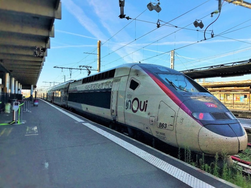 A double-deck TGV Oceane train