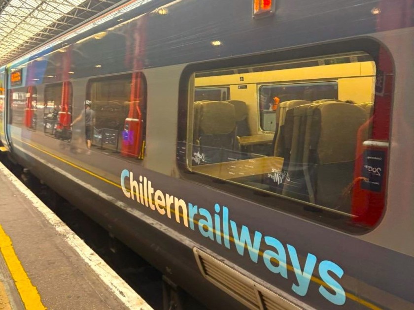 The exterior of a Chiltern Explorer train