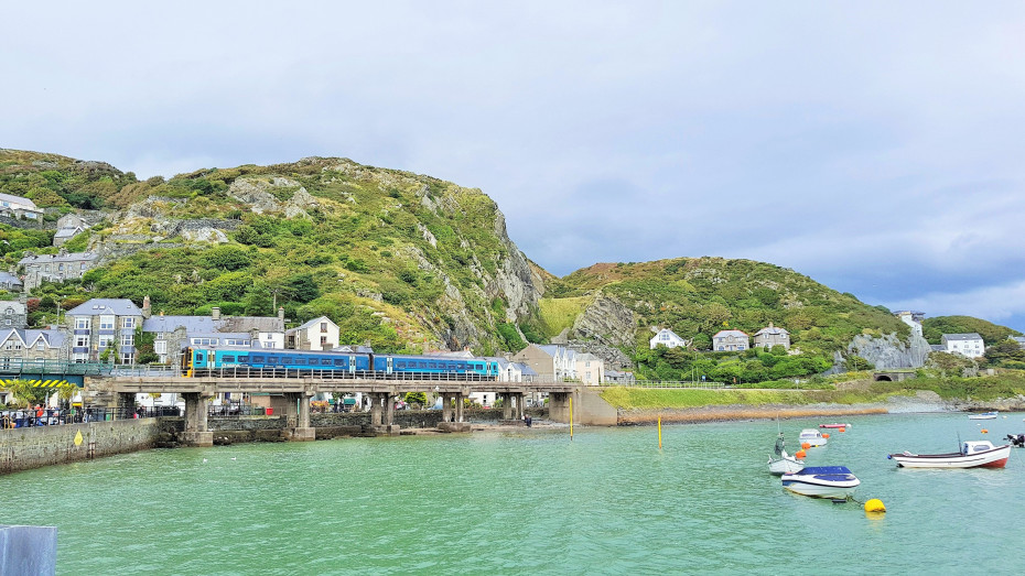 How to see Wales By Train