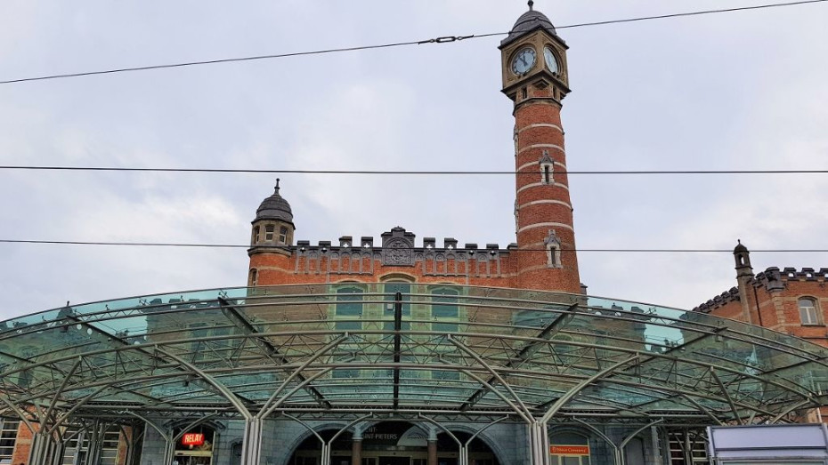 The main entrance at  Gent Sint-Pieters station