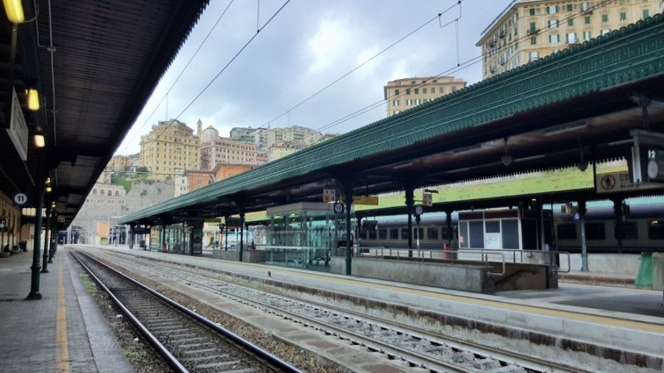 How to take the train journey from Milan to Genoa ShowMeTheJourney