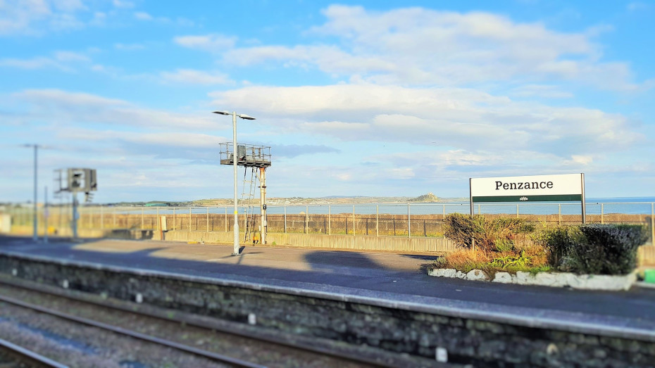 rail journeys to cornwall