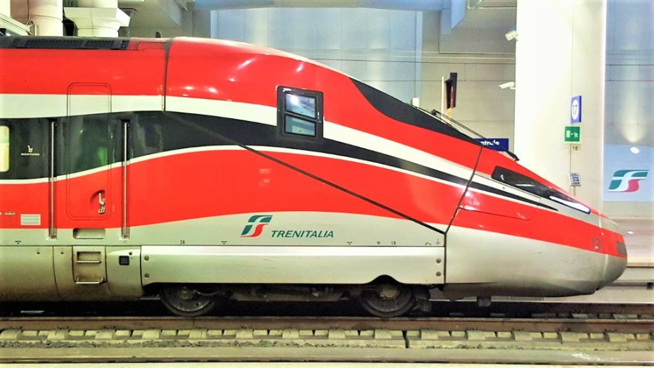 Choice of train services on the Paris Milano Route