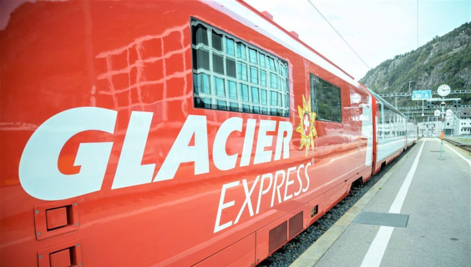 The highlight of this holiday is a winter ride on the Glacier Express