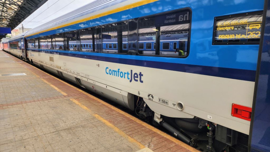 A Comfort Jet train at the main station in Prague