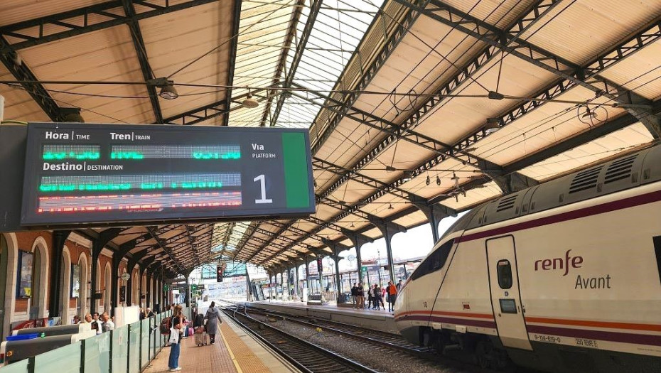 At Valladolid-Campo Grande railway station