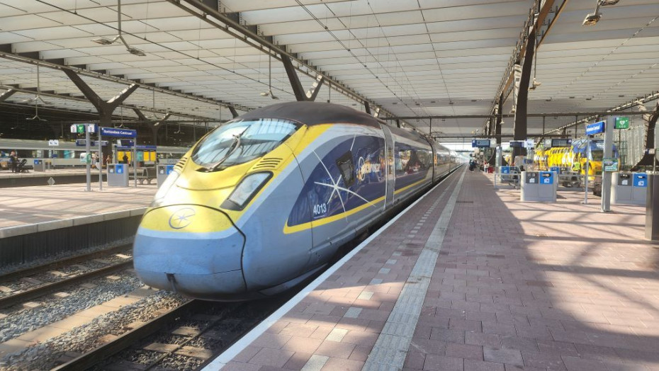 A  London to Amsterdam train departs from Rotterdam