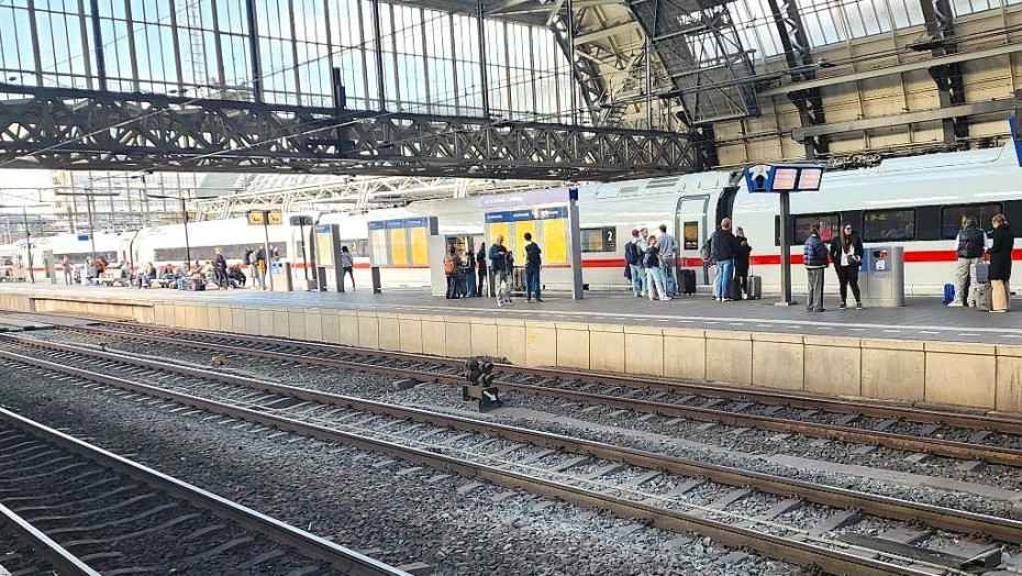 From Berlin to Amsterdam by train