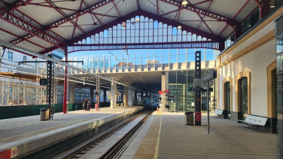 A guide to the station in San Sebastian used by the Renfe trains