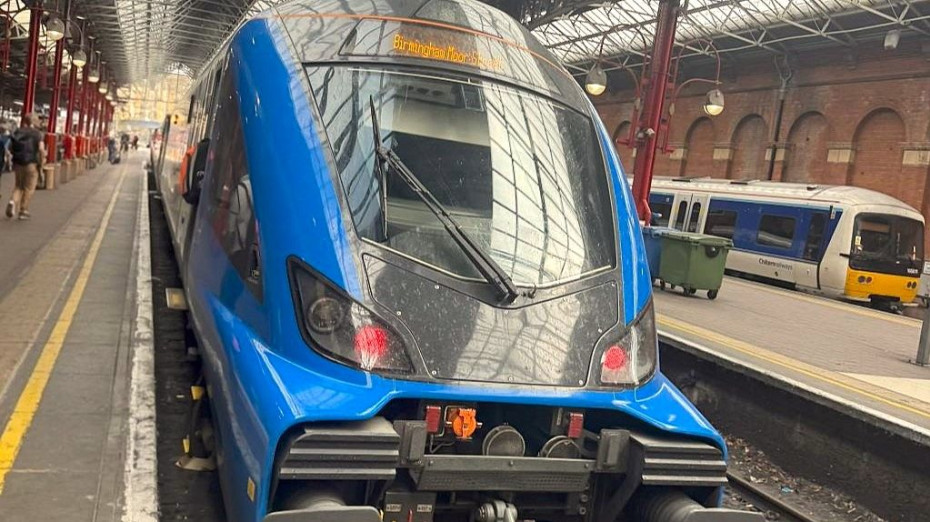 An Explorer train operated by Chiltern Railways