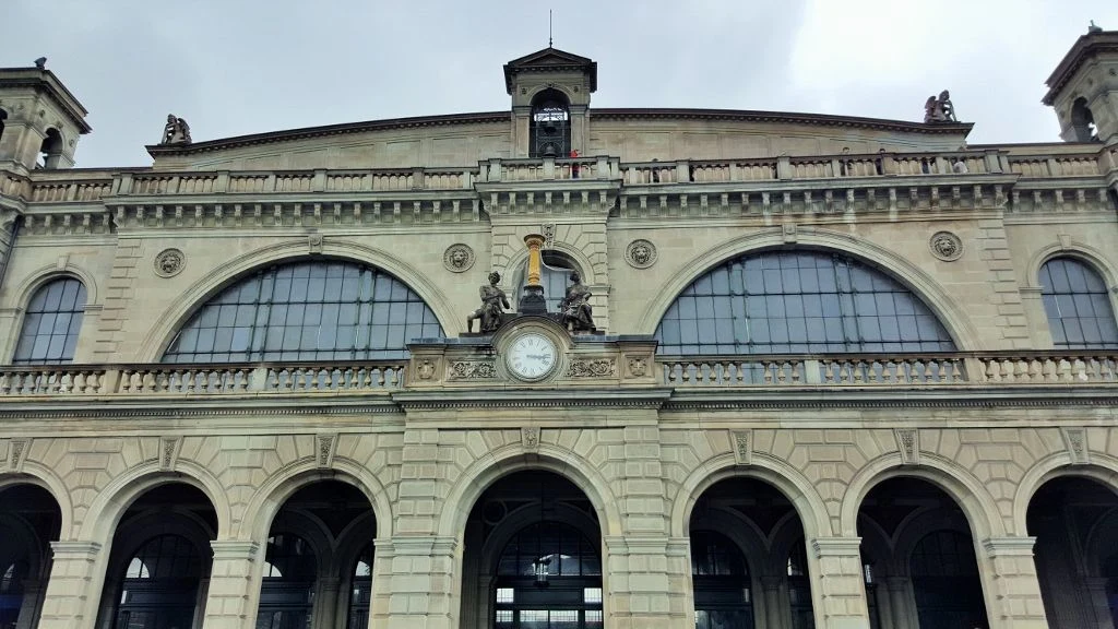 ShopVille-Zurich main station – shop in the main station