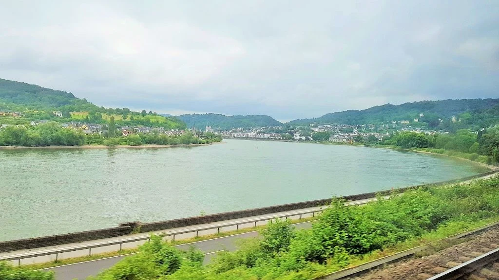 Through the Rhine Valley by train