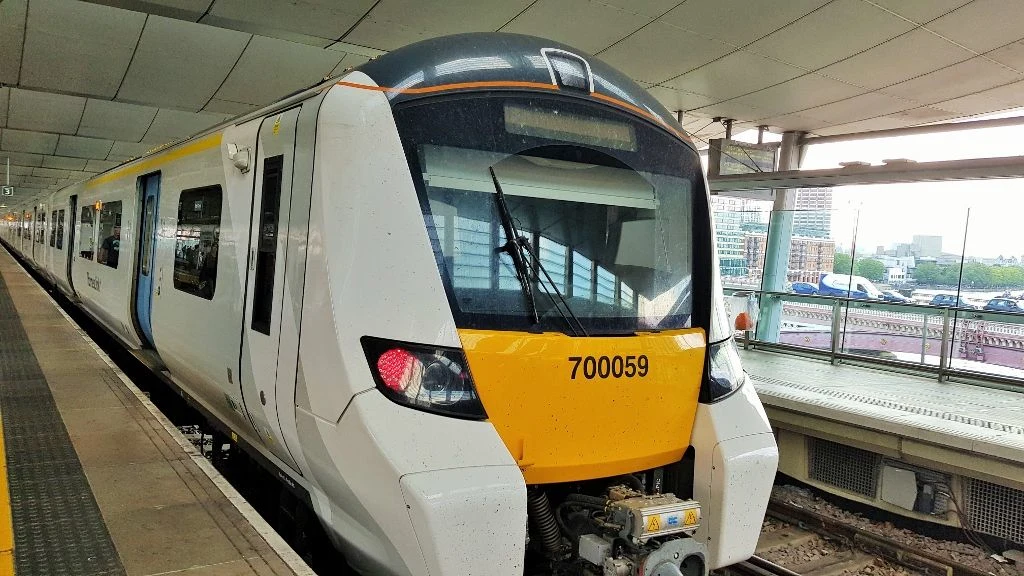 A train operated by Thameslink