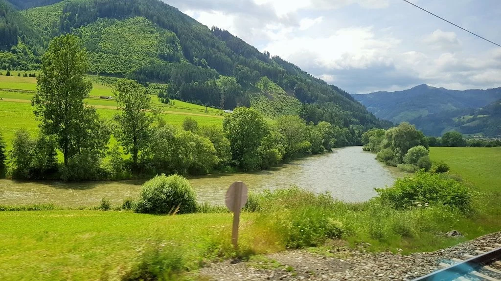 Following the River Mur on a train between Vienna and Venice
