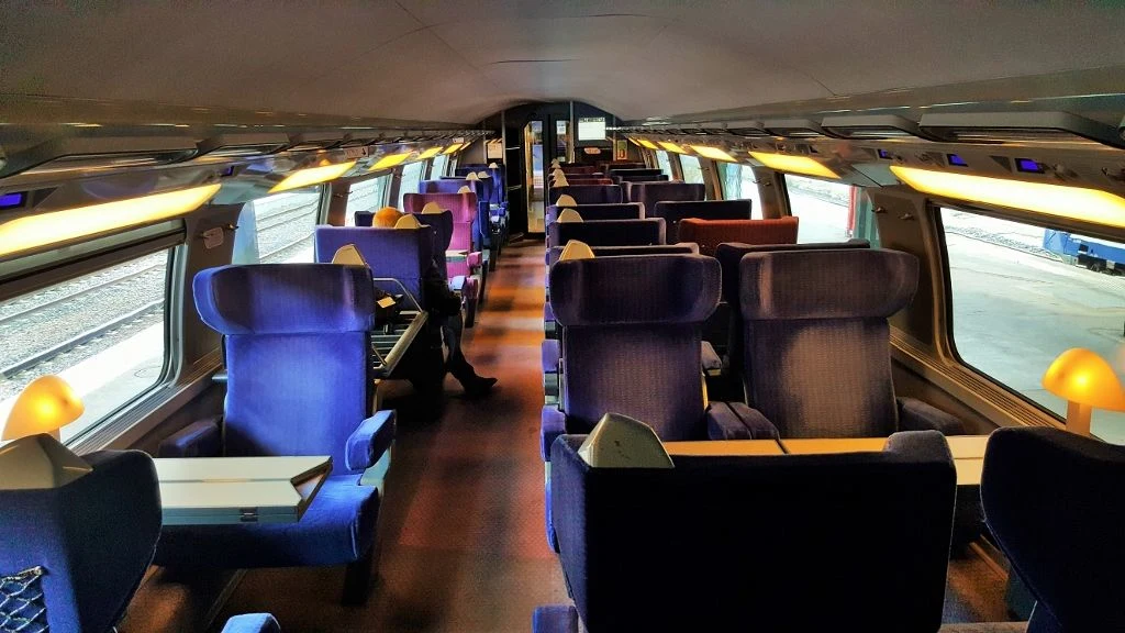 the guide to travelling on trains in France