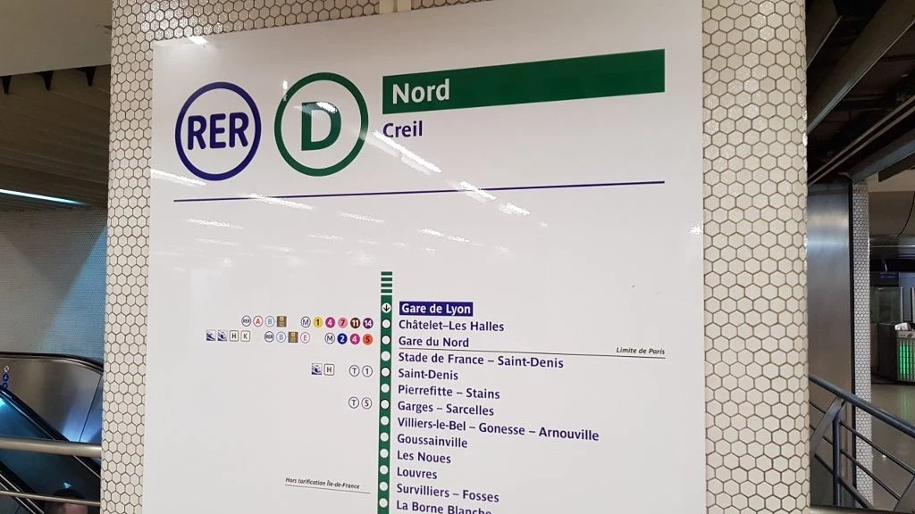 Take RER line D between the Gare Du Nord and the Gare De Lyon