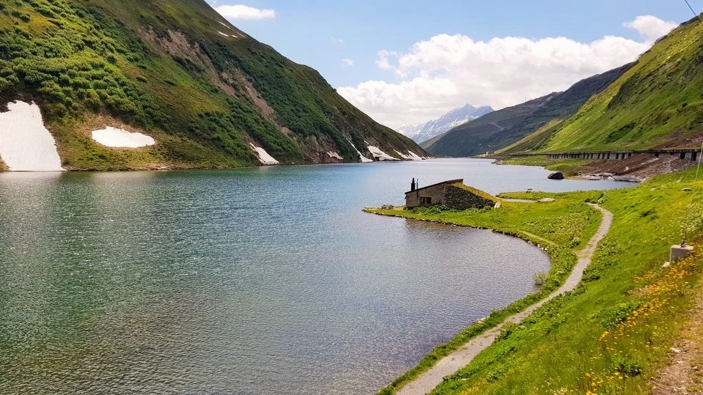 The Top 15 Swiss Train Rides: The Oberalp Pass