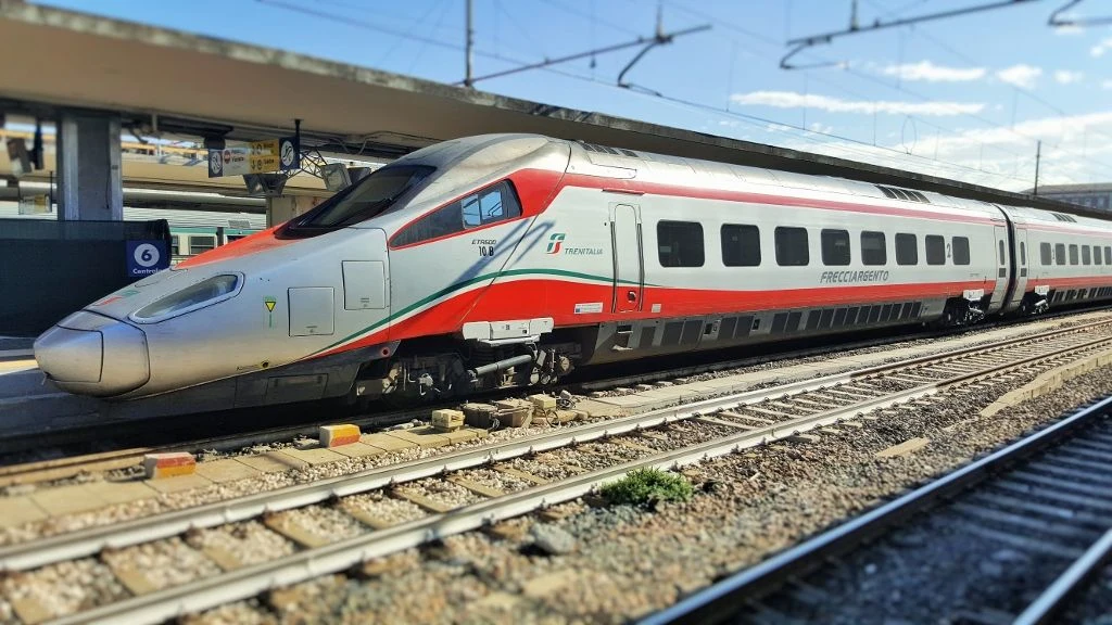 A Frecciargento train