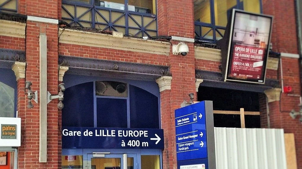 Connecting Between Lille Europe and Lille Flandres stations